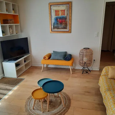 T2 De Caractere Apartment *