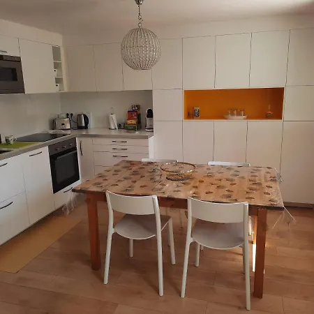 Apartment T2 De Caractere *